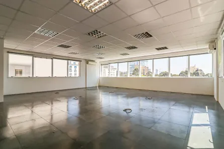 Ponto Comercial com 9 Quartos para alugar, 205m² no Cerqueira César, São Paulo