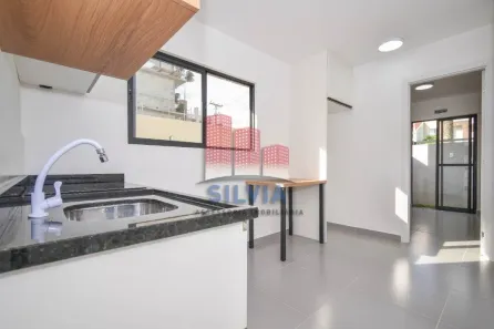 Kitnet com 1 Quarto para alugar, 27m² no Novo Mundo, Curitiba