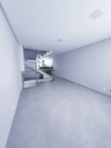 Casa com 3 Quartos à venda, 214m² no São Pedro, Juiz de Fora