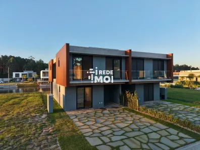 Casa de Condomínio com 4 Quartos à venda, 267m² no XANGRI-LÁ, Xangri-lá