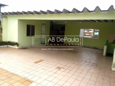 Casa com 2 Quartos à venda, 190m² no Jardim Sulacap, Rio de Janeiro
