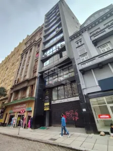 Ponto Comercial para alugar, 120m² no Centro Histórico, Porto Alegre