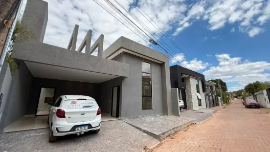 Casa de Condomínio com 3 Quartos à venda, 200m² no Setor Habitacional Arniqueira, Brasília