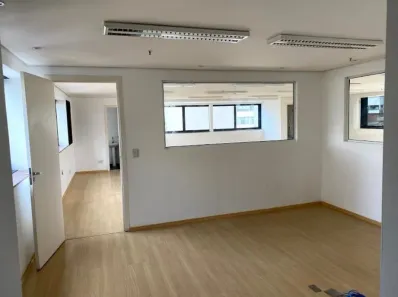 Sala Comercial para alugar, 130m² no Consolação, São Paulo