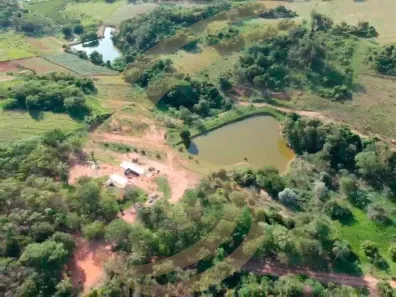 com 2 Quartos à venda, 4m² no Sítio Novo, São José do Rio Pardo