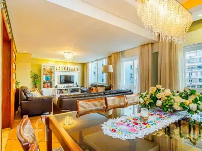 Apartamento com 3 Quartos à venda, 262m² no Moinhos de Vento, Porto Alegre