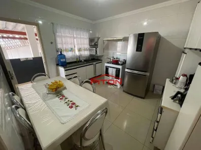 Casa com 4 Quartos à venda, 160m² no Vila Buenos Aires, São Paulo
