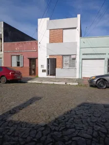 Sobrado com 3 Quartos à venda, 100m² no Centro, Pelotas