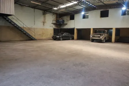 Galpão/Depósito/Armazém para alugar, 300m² no Jardim Satélite, São José dos Campos
