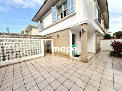 Sobrado com 3 Quartos à venda, 140m² no Marapé, Santos