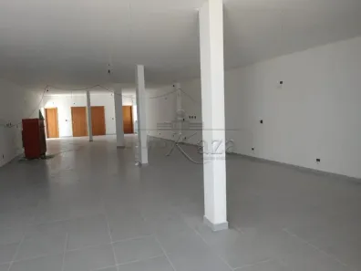 Imóvel Comercial à venda, 182m² no Eugênio de Mello, São José dos Campos