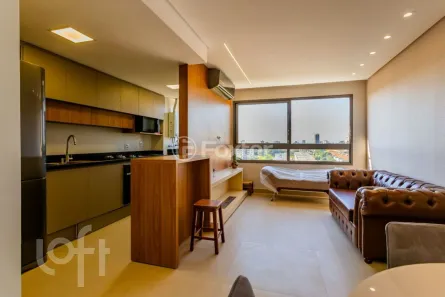 Apartamento com 2 Quartos à venda, 63m² no Passo da Areia, Porto Alegre