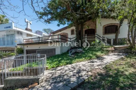 Imóvel Comercial com 3 Quartos para alugar, 206m² no Tristeza, Porto Alegre