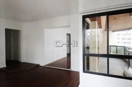 Apartamento com 4 Quartos para alugar, 217m² no Moema, São Paulo