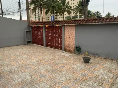 Sobrado com 3 Quartos à venda, 250m² no Balneario Mongaguá, Mongaguá