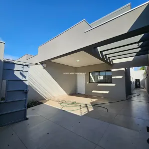 Casa com 3 Quartos à venda, 107m² no Santo Antônio, Campo Grande