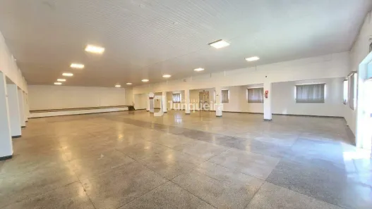 Ponto Comercial para alugar, 865m² no Dois Córregos, Piracicaba