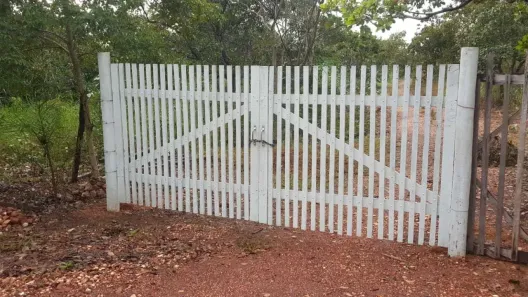 Fazenda/Sítio com 3 Quartos à venda, 36000000m² no Jardim Vitória, Cuiabá