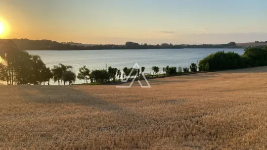 Lote/Terreno à venda, 781m² no Centro, Ernestina