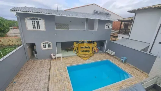 Casa com 4 Quartos à venda, 351m² no Piratininga, Niterói