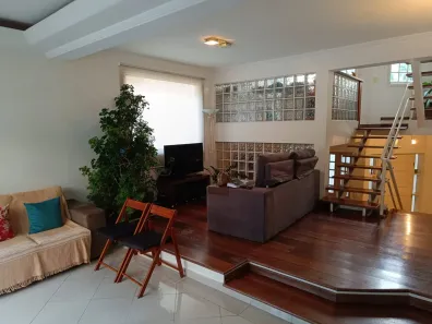 Casa de Condomínio com 3 Quartos à venda, 206m² no São Paulo II, Cotia