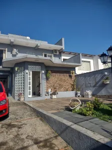 Casa com 3 Quartos à venda, 400m² no Costa e Silva, Porto Alegre