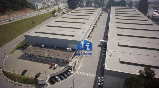 Galpão/Depósito/Armazém para alugar, 2597m² no Jardim Itaquiti, Barueri