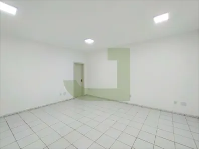 Prédio Comercial para alugar, 25m² no Centro, São Leopoldo