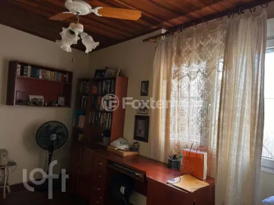 Casa com 3 Quartos à venda, 160m² no Rio Branco, Porto Alegre