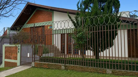 Casa com 3 Quartos à venda, 245m² no Bacacheri, Curitiba
