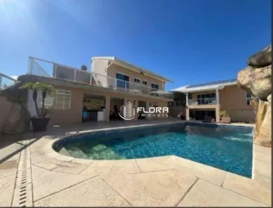 Casa com 6 Quartos à venda, 602m² no Camboinhas, Niterói