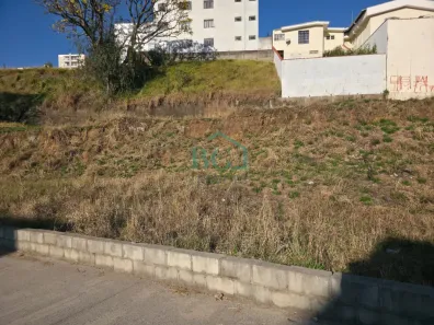 Lote/Terreno à venda, 708m² no Vila Ana Pereira, Poços de Caldas
