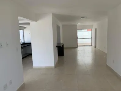 Apartamento com 3 Quartos à venda, 210m² no Bom Pastor, Divinópolis