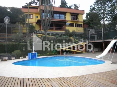 Casa de Condomínio com 10 Quartos à venda, 3000m² no Araras, Petrópolis