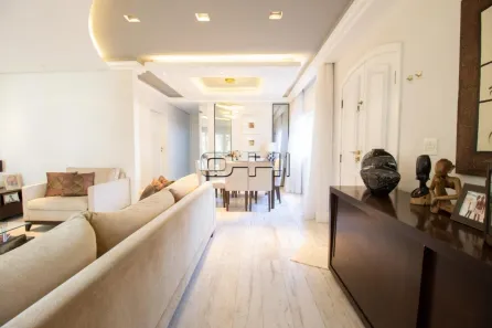 Casa com 3 Quartos à venda, 380m² no Campo Belo, São Paulo