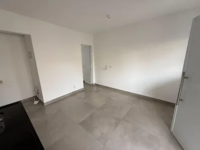 Apartamento com 1 Quarto para alugar, 24m² no Vila Diva (Zona Norte), São Paulo