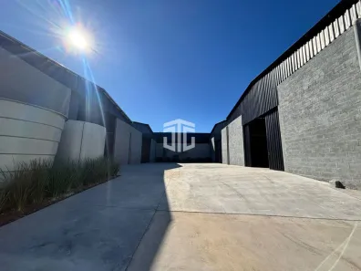Galpão/Depósito/Armazém para venda ou aluguel, 2092m² no Operário, Novo Hamburgo