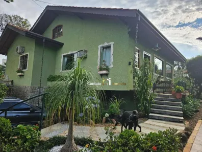 Casa com 3 Quartos à venda, 265m² no Jardim Tapajós, Atibaia