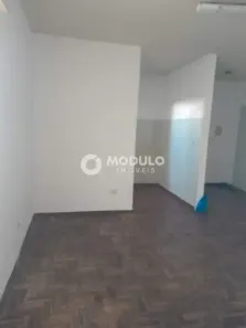 Sala Comercial para alugar, 46m² no Cazeca, Uberlândia