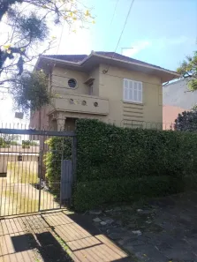 Casa com 3 Quartos à venda, 300m² no São João, Porto Alegre