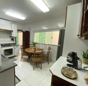 Casa com 4 Quartos para alugar, 278m² no Parque Sevilha, São Paulo
