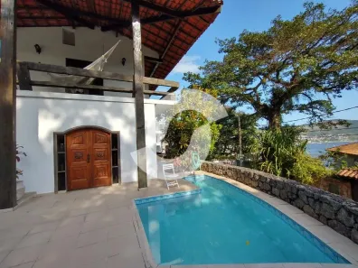Casa com 3 Quartos à venda, 250m² no São Francisco, Niterói
