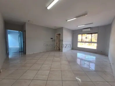 Sala Comercial para alugar, 62m² no Loteamento Villa Branca, Jacareí