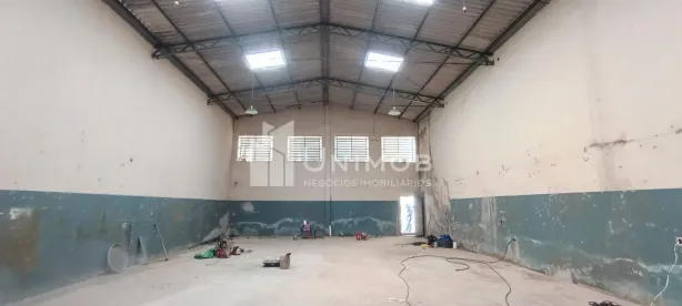 Galpão/Depósito/Armazém para alugar, 253m² no Jardim do Trevo, Campinas