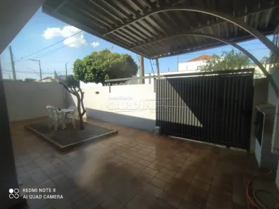 Casa com 3 Quartos à venda, 170m² no Centro, Araraquara
