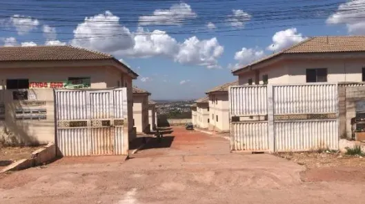 Apartamento com 2 Quartos à venda, 69m² no Parque da Barragem Setor 11, Águas Lindas de Goiás
