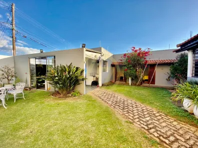 Casa com 3 Quartos à venda, 375m² no Vila Rosa, Itapetininga