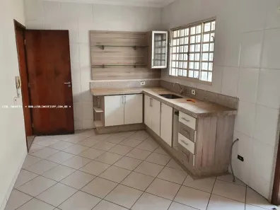 Apartamento com 3 Quartos à venda, 80m² no Vila Santa Helena, Presidente Prudente