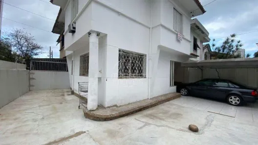 Sobrado com 3 Quartos para alugar, 150m² no Aparecida, Santos