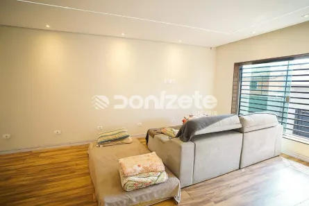 Casa com 4 Quartos à venda, 318m² no Vila Scarpelli, Santo André